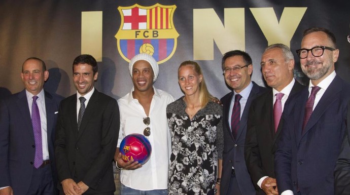 Raúl en el acto de presentación de la nueva oficina del FC Barcelona en Nueva York. 