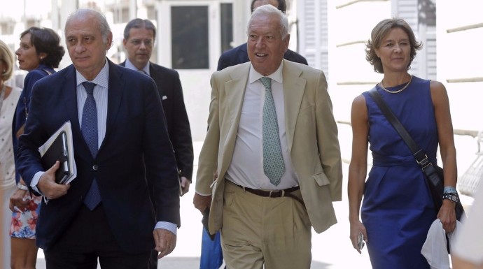Margallo y Fernández Díaz se quedan fuera.