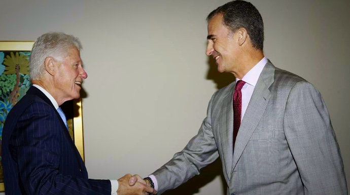 Bill Clinton y Felipe VI, en un encuentro en el año 2015.