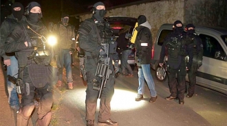 Una operación de la Guardia Civil con cinco detenidos nos recuerda que ETA sigue viva