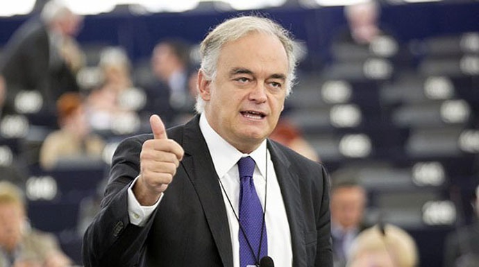 El eurodiputado del PP, Esteban González Pons, en una intervención en el Parlamento Europeo.