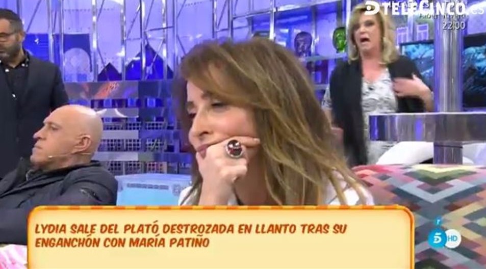 María Patiño estalla y Lydia Lozano abandona el plató descompuesta y llorando.