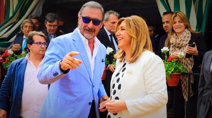 Carlos Herrera y Susana Díaz, en una imagen de la pasada Feria de Abril.
