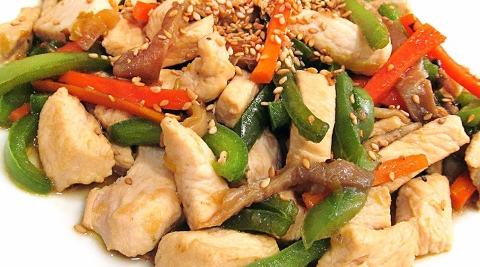 Receta: Pollo con almendras y verduras al estilo chino