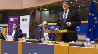 Puigdemont hace el ridículo ahora con una carta de socorro a los países del Este