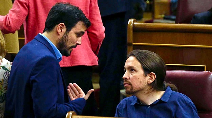 Alberto Garzón y Pablo Iglesias, en una imagen en el Congreso.