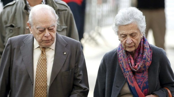 Jordi Pujol y Marta Ferrusola, llegando a declarar a la Audiencia Nacional.