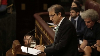 Sánchez y su ego pierden el pulso contra un diputado del PSOE que se rebeló