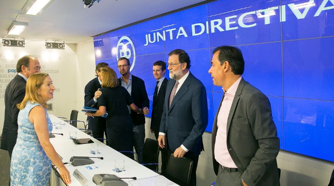 Imagen al comienzo de la Junta Directiva Nacional del PP.