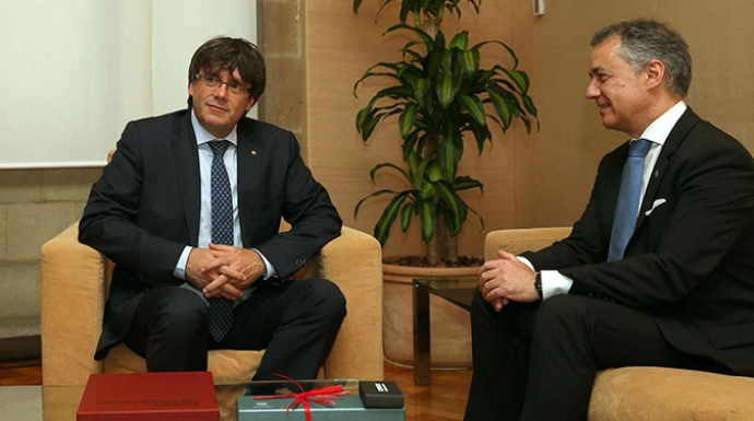 Puigdemont y Urkullu, en una de sus reuniones oficiales.