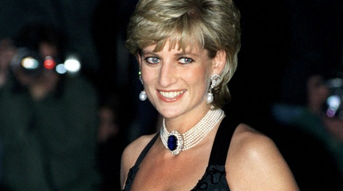 Diana se interpone entre sus hijos y el príncipe Carlos