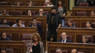 Estalla el Parlamento: se consuma la rebelión también ahora en Madrid