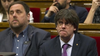 La firmeza de Felipe VI borra la sonrisa a Puigdemont y Junqueras: su fin está cerca