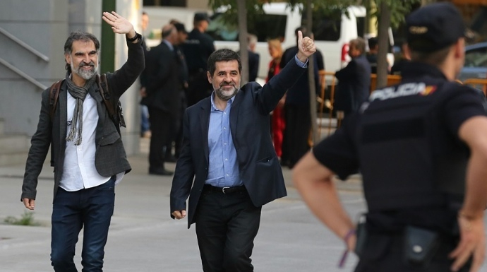 Los líderes de Ómnium y ANC, Jordi Cuixart y Jordi Sánchez, este lunes en la Audiencia Nacional.