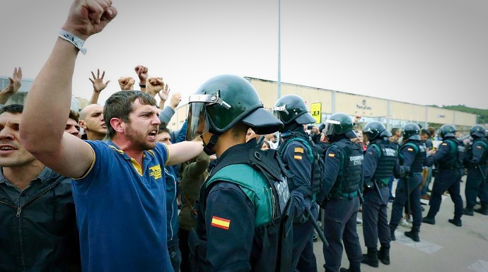 La Guardia Civil, en un operativo este octubre en Cataluña.