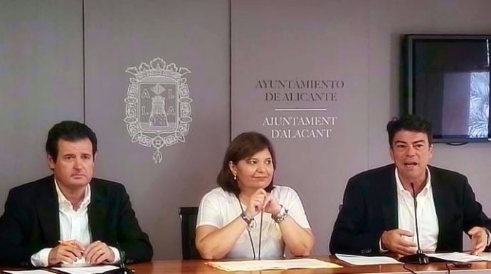 El PP da un paso al frente en Alicante para sustituir a un “alcalde okupa” tras la salida de Guanyar