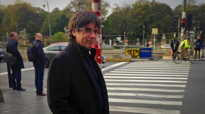 Carles Puigdemont, en las calles de Bruselas.