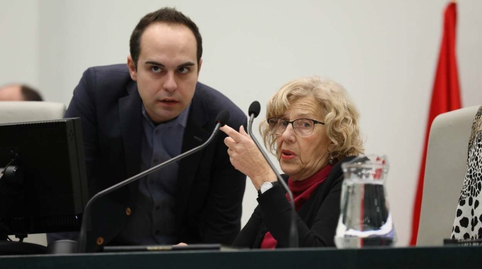 Manuela Carmena y su concejal José Manuel Calvo