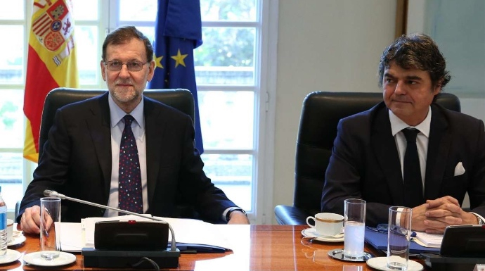 Jorge Moragas, en una reunión en Moncloa junto a Rajoy