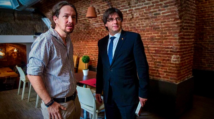 Pablo Iglesias y Carles Puigdemont, en una imagen de 2016.