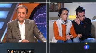 Los padres de Gabriel critican a los medios en el programa de Lobatón y arde TVE