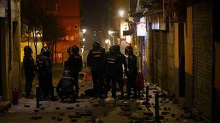 La Policía sonroja a Carmena, la irresponsable antisistema que Gobierna Madrid