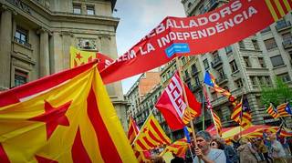 Las trágicas consecuencias para CCOO y UGT por su increíble giro independentista en Cataluña