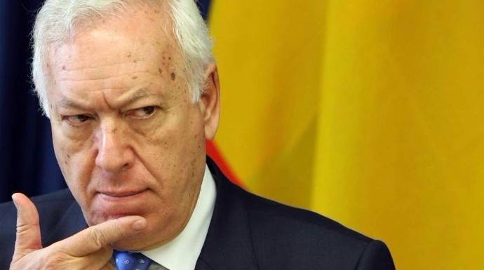 Lo de García Margallo con la vicepresidenta es auténtica obsesión. 