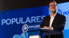 El fin de ciclo de Rajoy deja sin escudo protector a los “intocables” del marianismo