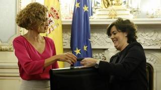 Rosa Díez destapa que la ministra Batet votó a favor de un referéndum en Cataluña y la hunde