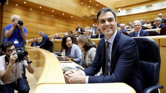 Sánchez, en su primera visita al Senado como presidente