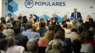 Salta la polémica: el PP de Madrid sale muy perjudicado del reparto de compromisarios