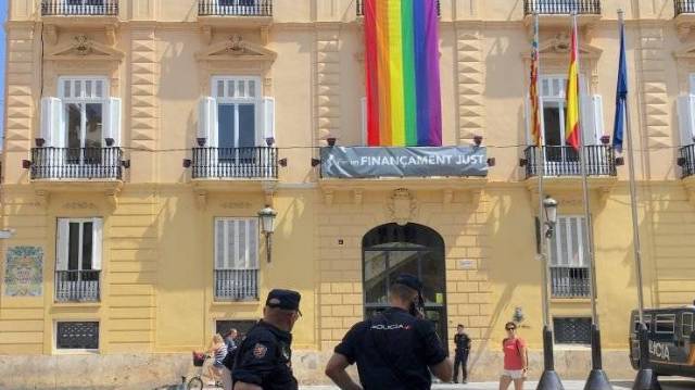 La Diputación de Valencia destina casi 9 millones de euros para pagar a sus enchufados