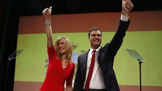 Begoña Gómez y Pedro Sánchez, en un acto del PSOE.