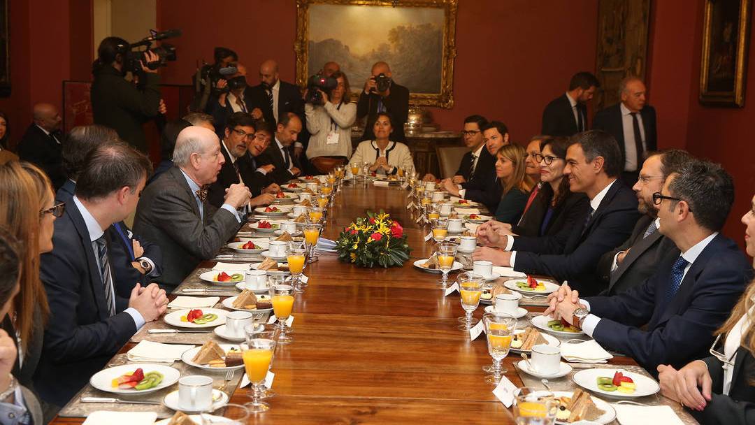 Sánchez reunido con empresarios españoles afincados en Chile.