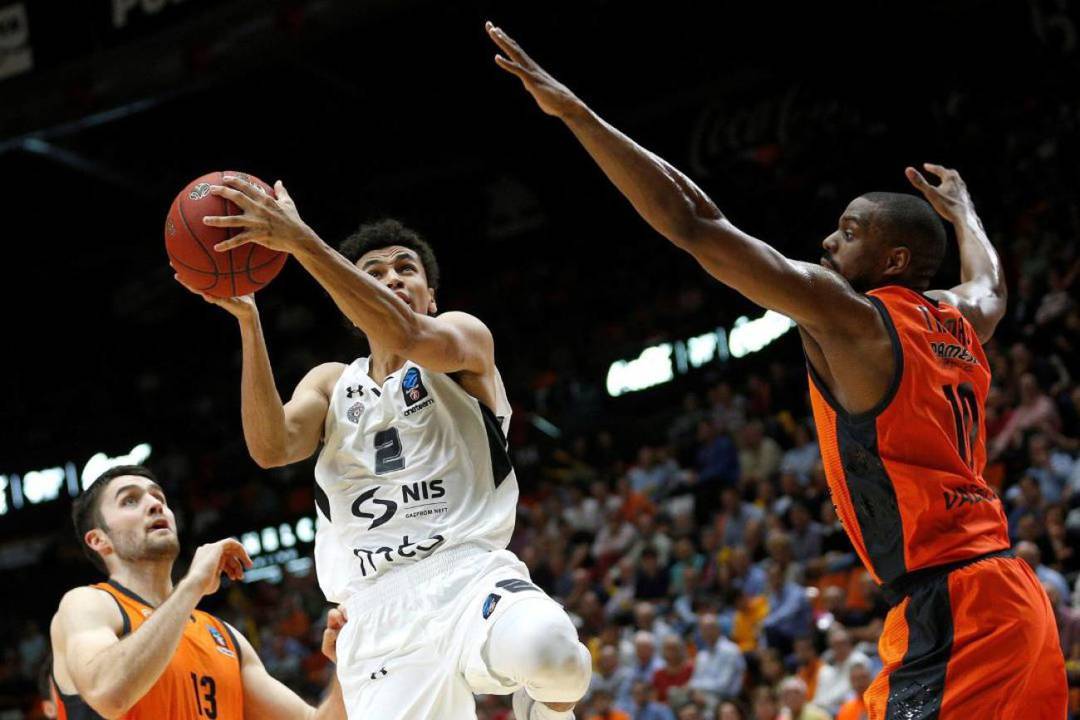 Valencia Basket superó al Partizan de Belgrado