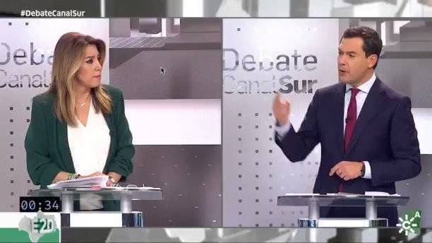 Susana Díaz y Juan Manuel Moreno durante uno de los momentos de tensión del debate.
