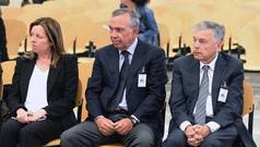 El expresidente de la Caja de Ahorros del MediterrÃ¡neo (CAM) Modesto Cresp), junto a  Roberto LÃ³pez Abad y MarÃ­a Dolores AmorÃ³s.