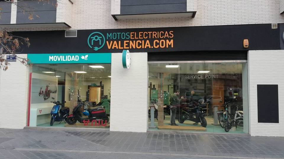 Llega a Valencia el primer concesionario de motos eléctricas ESdiario.