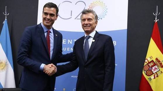 Pedro Sánchez con el presidente argentino, Mauricio Macri, en la reciente cumbre del G-20
