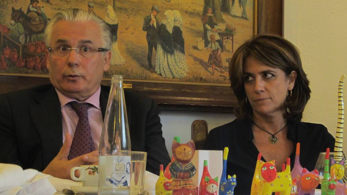 El exjuez Baltasar Garzón y la ministra Dolores Delgado.