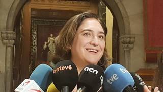 Ada Colau se suma al acoso de Podemos al Rey Felipe  y exige que le 