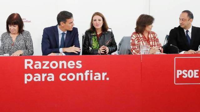 Sánchez ha convertido La Moncloa en una agencia de colocación del PSOE.