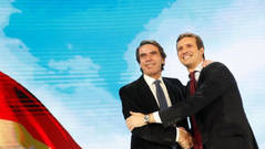 Aznar revoluciona la Convención: 
