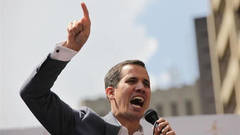 Sánchez apuesta por elecciones en Venezuela pero con un jarro de agua fría a Guaidó