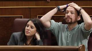 Los barones de Podemos amenazan a Iglesias con un 
