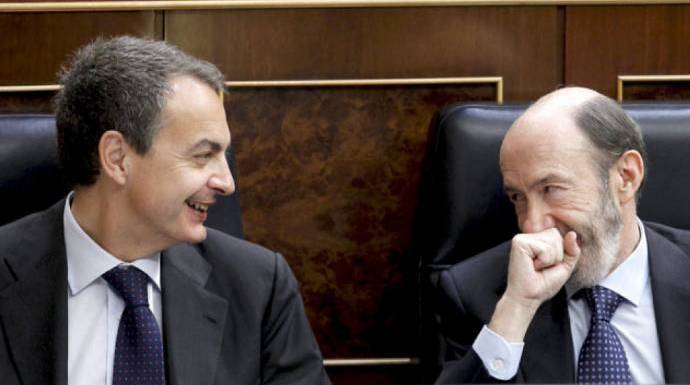 Zapatero y Rubalcaba, en sus tiempos en la bancada del Gobierno.