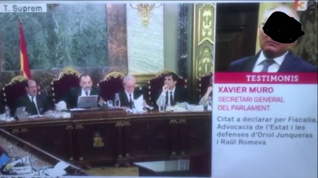 El momento exacto en que TV3 difundió la cara de Xavier Muro, aquí tapada por ESdiario