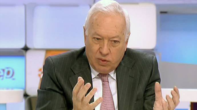 García Margallo, en el plató de Espejo Público.