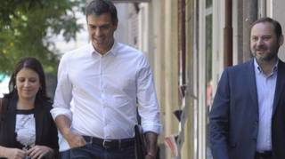 Guerra tritura la regeneración de Sánchez, Lastra y Ábalos en el PSOE y airea sus últimas cacicadas